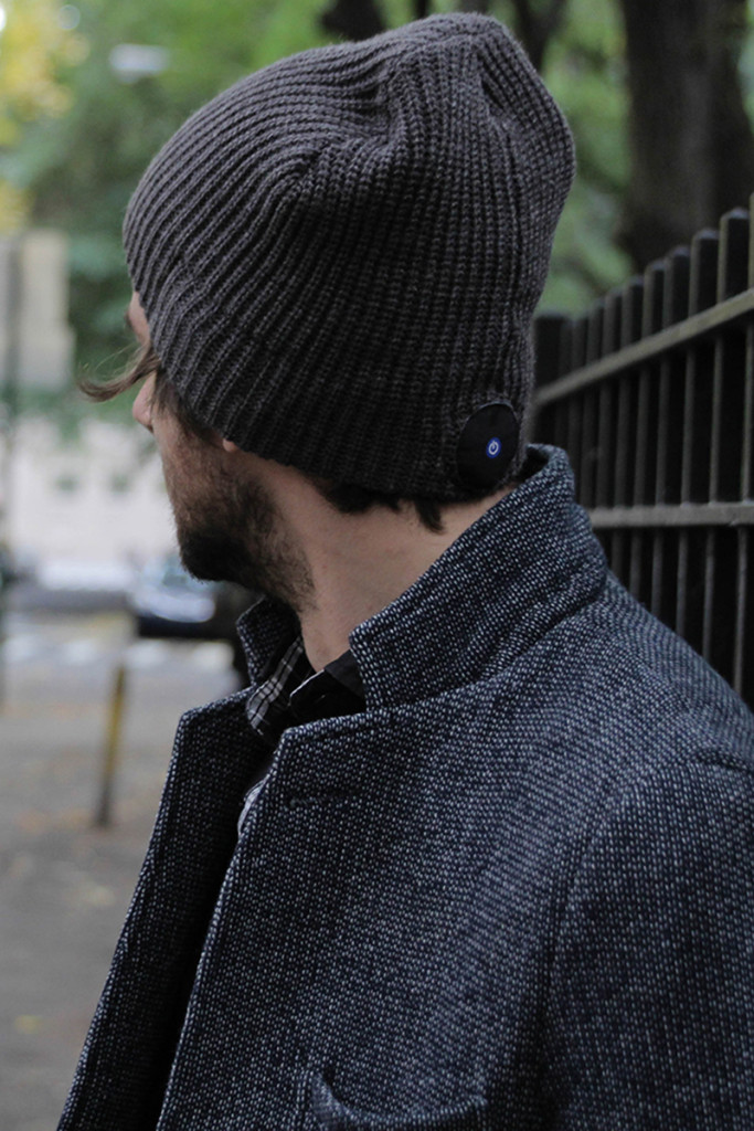 1 Voice Bluetooth Beanie